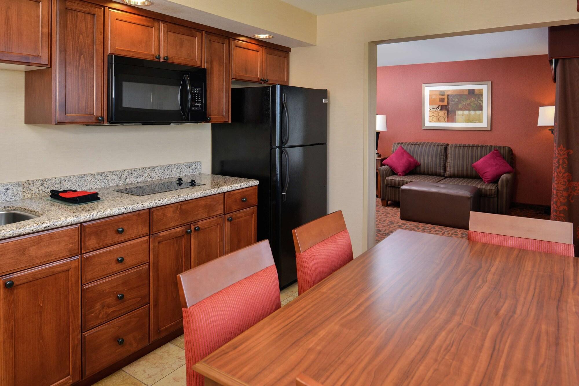 Hampton Inn Idaho Falls / Airport Exterior foto