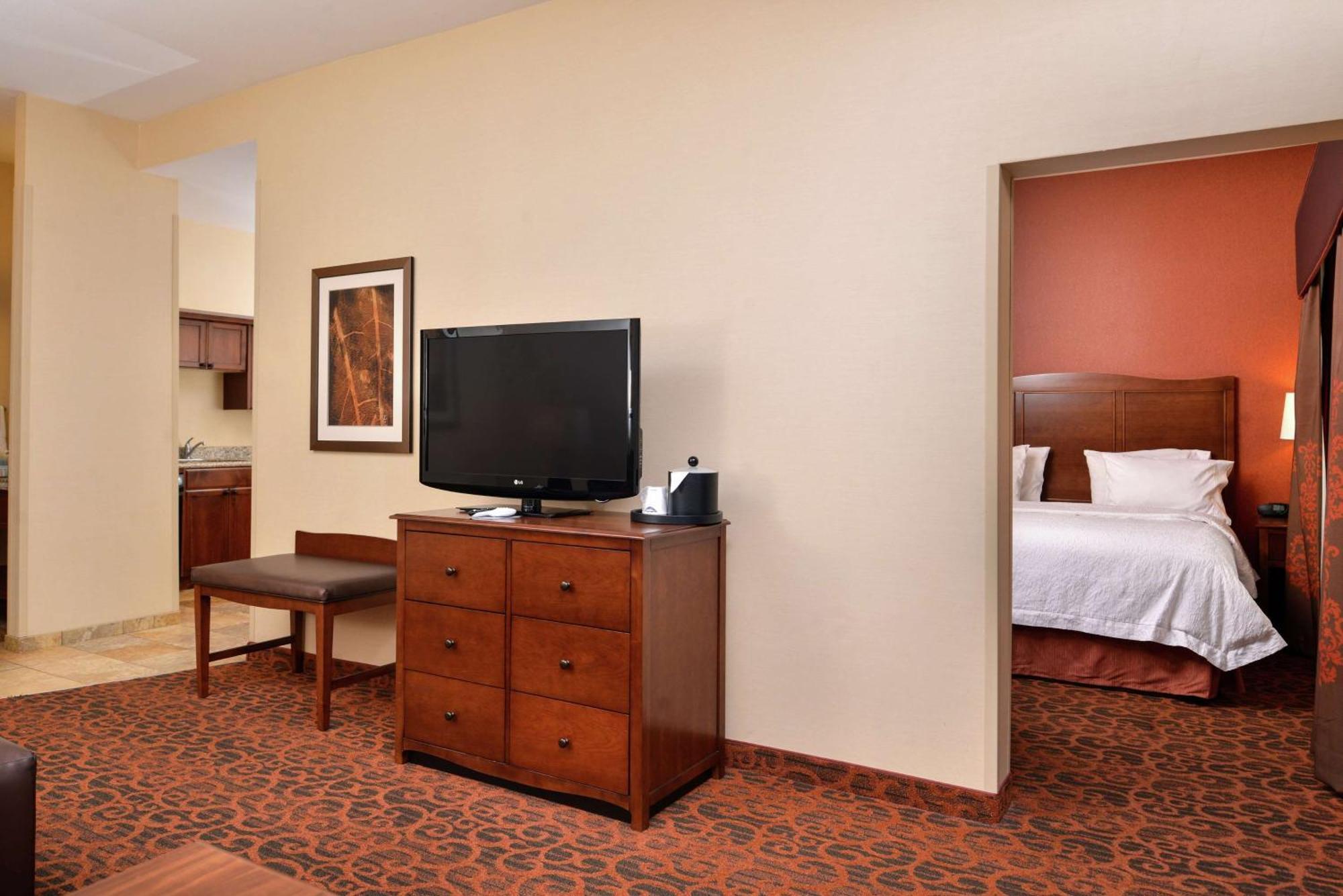 Hampton Inn Idaho Falls / Airport Exterior foto