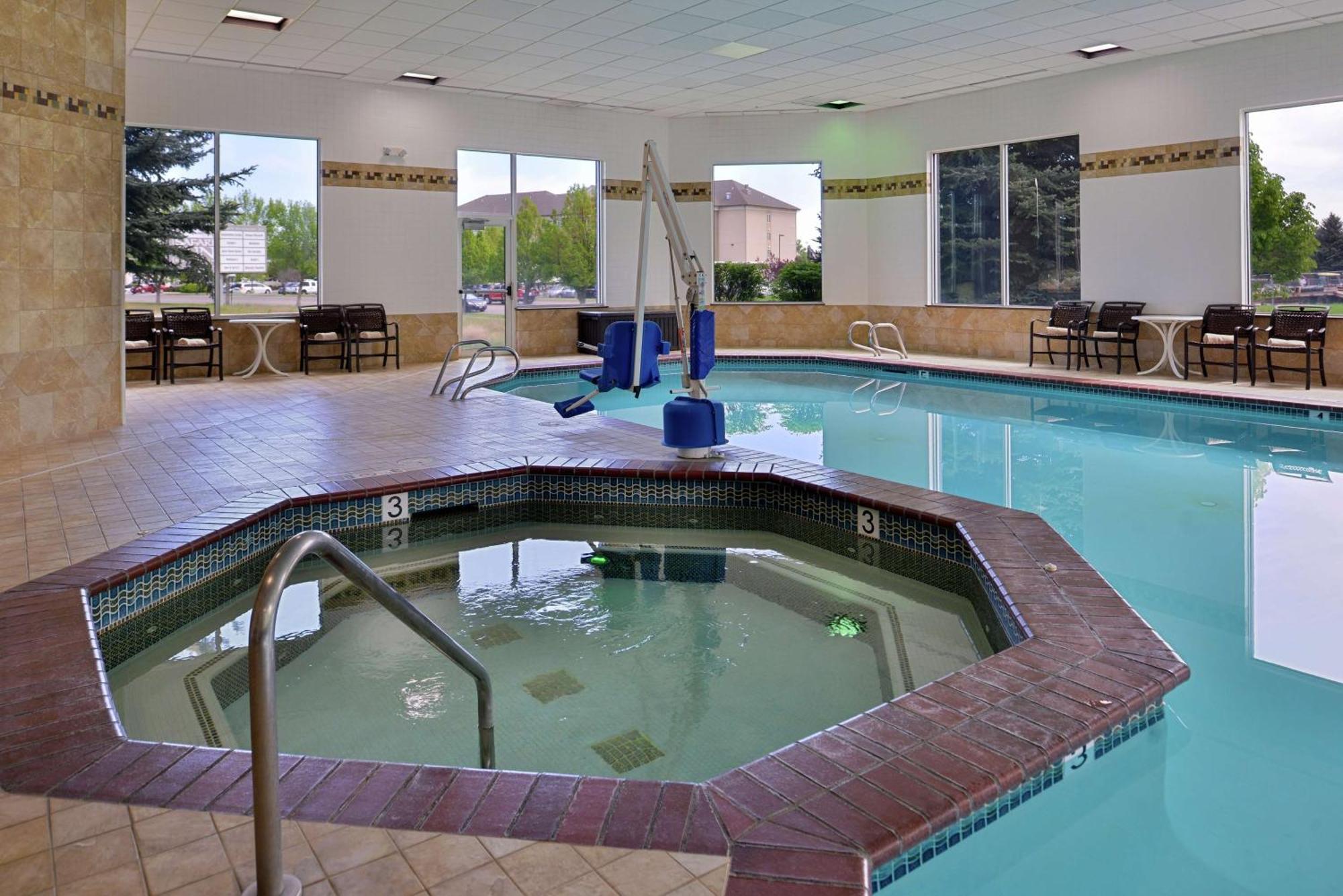 Hampton Inn Idaho Falls / Airport Exterior foto